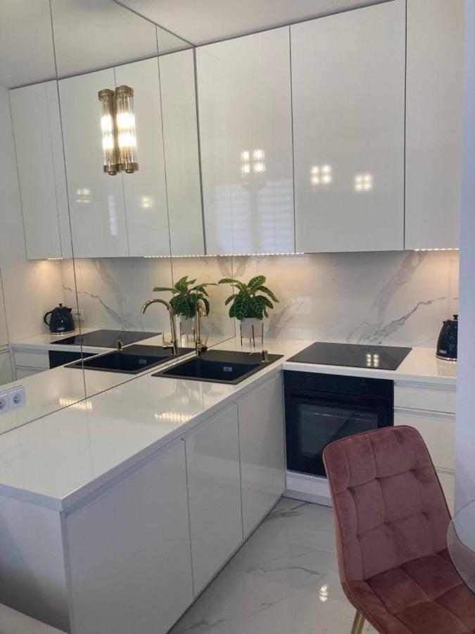 Apartamenty Parkowe B18 Oświęcim Exterior foto